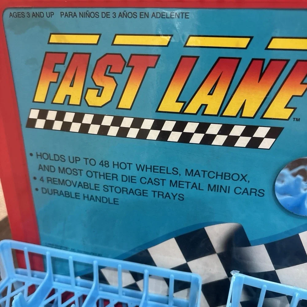 VTG 1990's Fast Lane 48 Car Case Hot Wheels Matchbox Cars Red Toys R Us  Made US